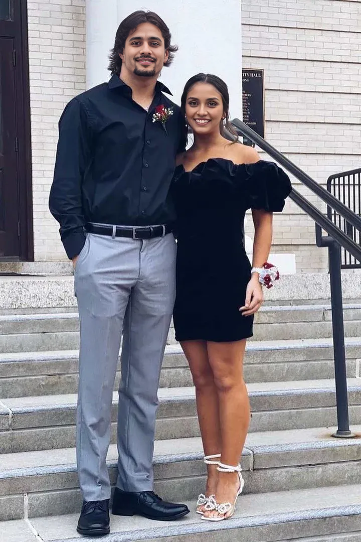 Velvet Off-the-Shoulder Ruffles Sleeveless Short Party Homecoming Dress 